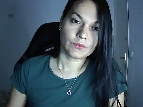 dulvolkova online show from 10-17-25, 06:39