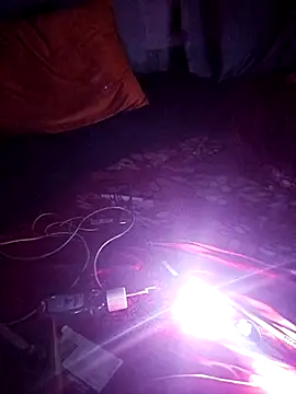 Snapshot of johnboones10 chatting on 01-06-26, 09:35 johnboones10 online show from 01-06-26, 09:35