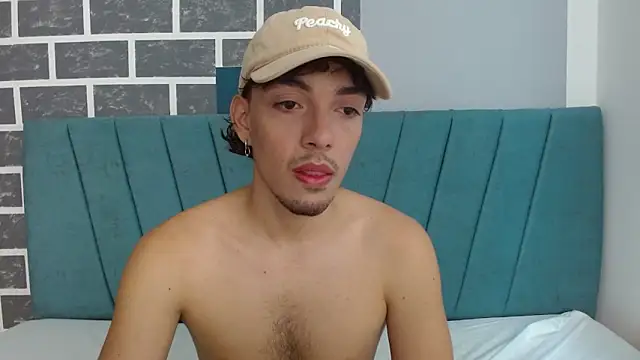 Snapshot of Jake_laraxxx chatting on 10-05-25, 06:31 Jake laraxxx online show from 10-05-25, 06:31