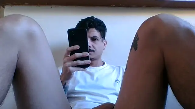 Skate012 online show from 07-09-26, 04:50