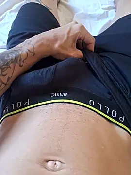 Skate012 online show from 03-23-26, 03:23