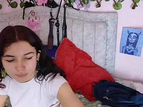 Britney thx online show from 09-20-25, 06:13