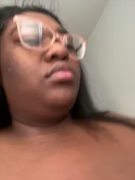 bunbun420247 online show from 12-20-25, 02:20