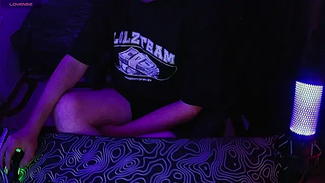 Snapshot of xXxHARDPORNxXx chatting on 07-19-26, 05:42 xXxHARDPORNxXx online show from 07-19-26, 05:42