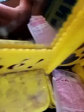 Snapshot of Gustavo1135e chatting on 12-21-25, 01:08 Gustavo1135e online show from 12-21-25, 01:08