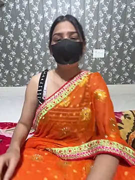 Snapshot of Sex_Queen_aaraya chatting on 05-05-26, 01:47 Sex Queen aaraya online show from 05-05-26, 01:47