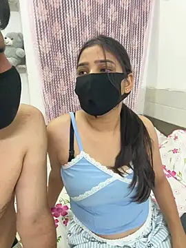 Snapshot of Sex_Queen_aaraya chatting on 07-07-26, 04:32 Sex Queen aaraya online show from 07-07-26, 04:32