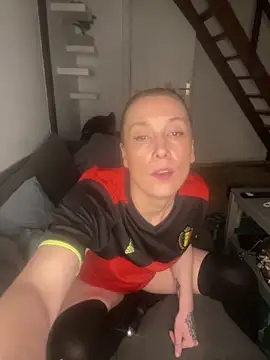 Snapshot of dreamgt chatting on 02-05-26, 05:58 dreamgt online show from 02-05-26, 05:58