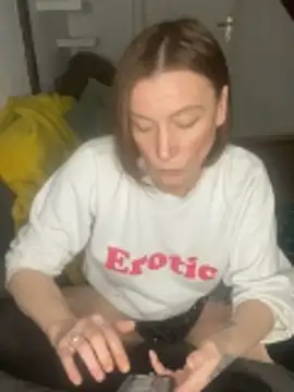 Snapshot of dreamgt chatting on 02-03-26, 07:19 dreamgt online show from 02-03-26, 07:19