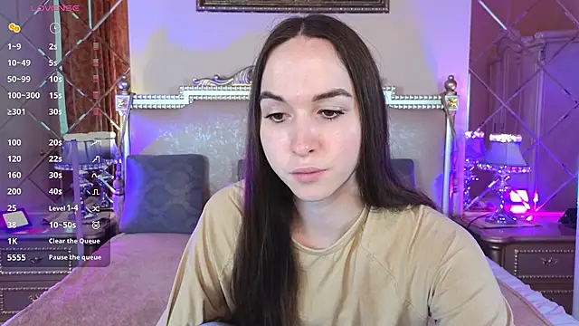 Angeel Kate online show from 10-14-25, 06:36