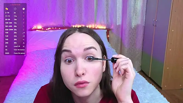 Angeel Kate online show from 04-14-26, 04:17