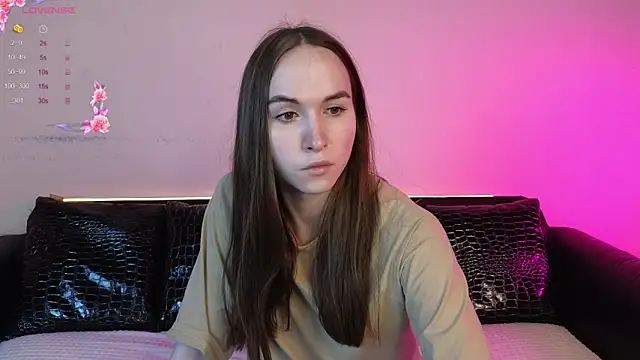 Angeel Kate online show from 10-15-25, 05:39