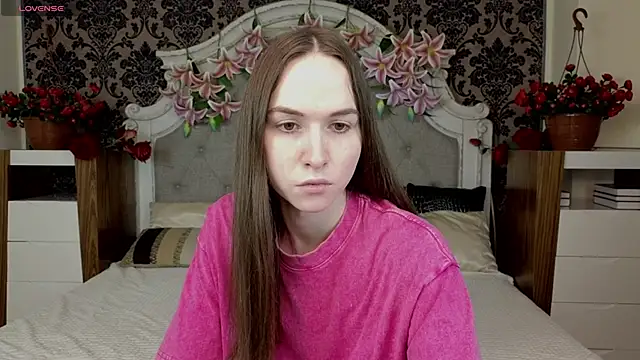 Angeel Kate online show from 11-29-25, 05:07