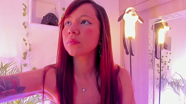 Snapshot of Genesiissss chatting on 09-18-25, 02:36 Genesiissss online show from 09-18-25, 02:36