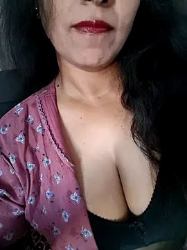 Deepa Sharma143 online show from 03-07-26, 02:07