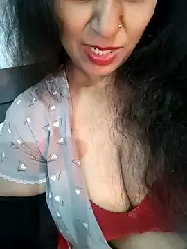 Snapshot of Deepa_Sharma143 chatting on 02-09-26, 02:09 Deepa Sharma143 online show from 02-09-26, 02:09