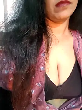 Snapshot of Deepa_Sharma143 chatting on 02-08-26, 01:47 Deepa Sharma143 online show from 02-08-26, 01:47