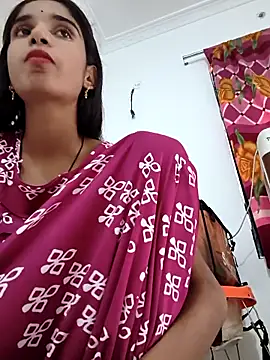 Hot-Soniya2 online show from 09-24-25, 07:37