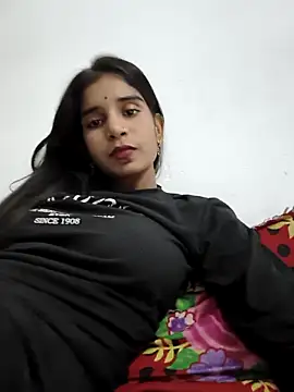 Hot-Soniya2 online show from 10-03-25, 04:52