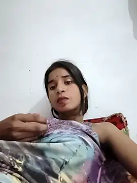 Hot-Soniya2 online show from 10-04-25, 06:09