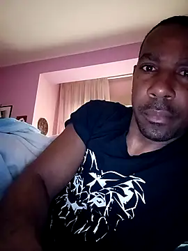 estrogeni online show from 04-17-26, 06:16