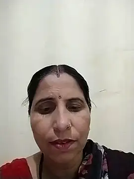 Snapshot of Hot_liya54 chatting on 05-24-26, 10:37 Hot liya54 online show from 05-24-26, 10:37