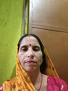 Snapshot of Hot_liya54 chatting on 09-21-25, 04:28 Hot liya54 online show from 09-21-25, 04:28