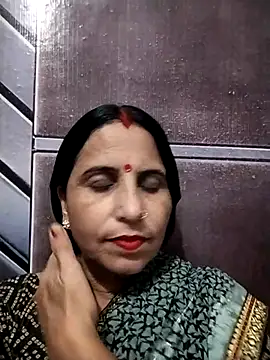 Snapshot of Hot_liya54 chatting on 07-24-26, 05:42 Hot liya54 online show from 07-24-26, 05:42
