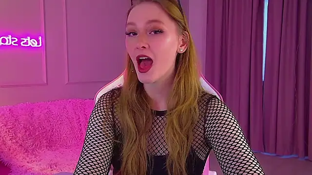 AgataFoxley online show from 01-18-26, 06:28