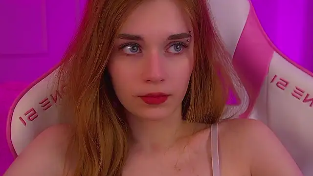 Snapshot of MelissaBauch chatting on 02-03-26, 03:04 MelissaBauch online show from 02-03-26, 03:04