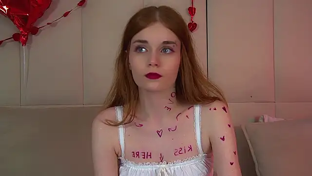 Snapshot of MelissaBauch chatting on 02-14-26, 07:03 MelissaBauch online show from 02-14-26, 07:03