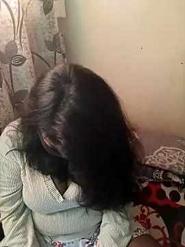 Snapshot of HAANNIAA chatting on 11-20-25, 11:44 HAANNIAA online show from 11-20-25, 11:44