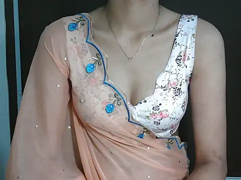 Snapshot of cute_seemu chatting on 10-02-25, 06:39 cute seemu online show from 10-02-25, 06:39