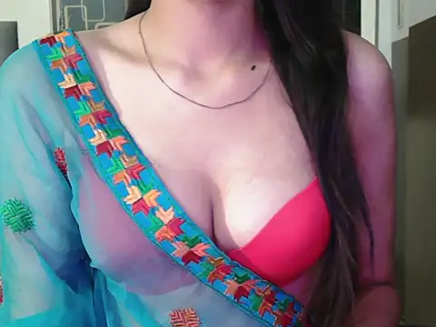 Snapshot of cute_seemu chatting on 07-16-26, 03:20 cute seemu online show from 07-16-26, 03:20