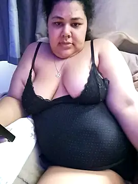 xlatinastar online show from 09-28-25, 07:54