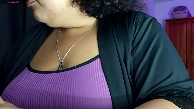 xlatinastar online show from 06-01-26, 10:53