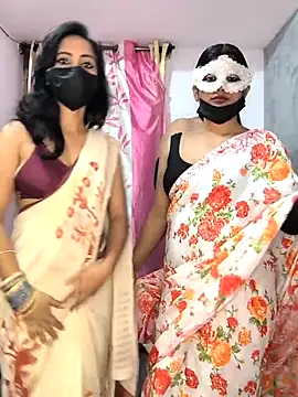 Family02 online show from 02-13-26, 05:24