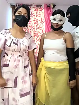 Family02 online show from 02-19-26, 04:53