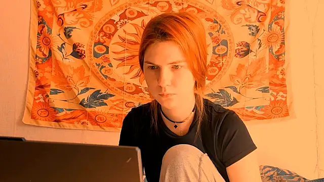 Snapshot of AliceCUNTach chatting on 07-18-26, 05:05 AliceCUNTach online show from 07-18-26, 05:05