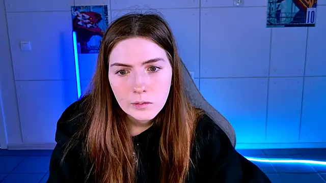 AliceCUNTach online show from 10-31-25, 05:04