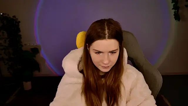 AliceCUNTach online show from 12-21-25, 05:09