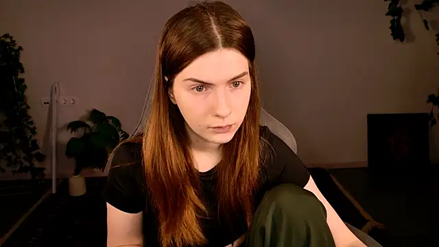 AliceCUNTach online show from 11-27-25, 05:08