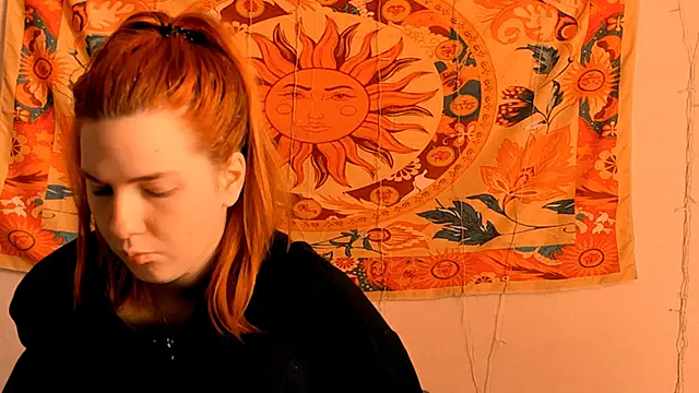 Snapshot of AliceCUNTach chatting on 06-27-26, 06:08 AliceCUNTach online show from 06-27-26, 06:08