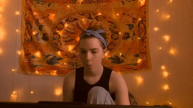 AliceCUNTach online show from 04-03-26, 05:03