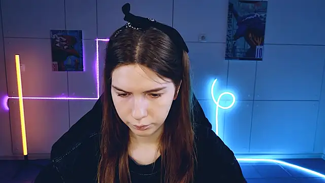 AliceCUNTach online show from 09-23-25, 05:14