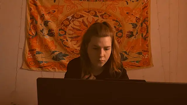 AliceCUNTach online show from 04-10-26, 05:03