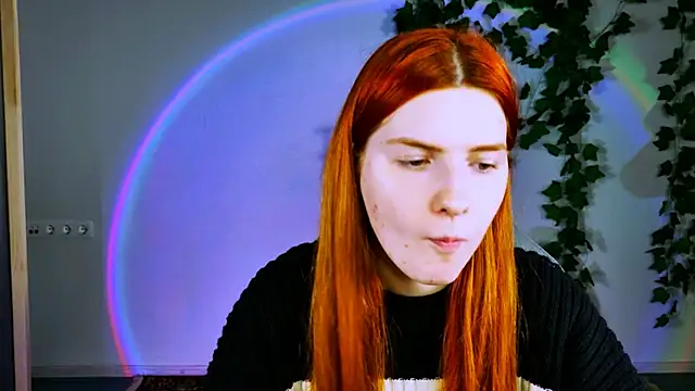 Snapshot of AliceCUNTach chatting on 06-25-26, 05:05 AliceCUNTach online show from 06-25-26, 05:05