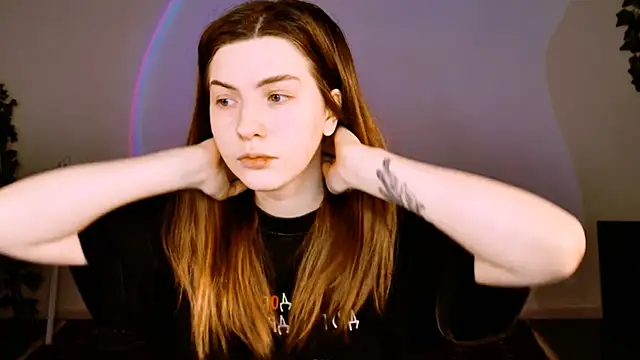 AliceCUNTach online show from 11-29-25, 05:07