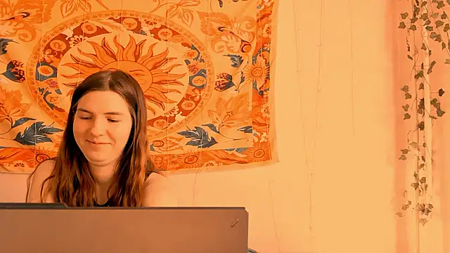 AliceCUNTach online show from 03-25-26, 05:51