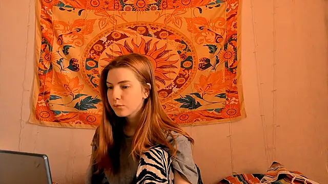 AliceCUNTach online show from 04-05-26, 05:03